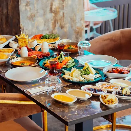 Grand Cakiroglu 4*