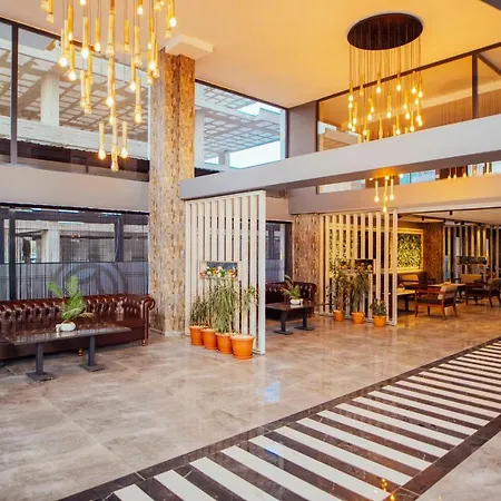 Grand Cakiroglu Hotel