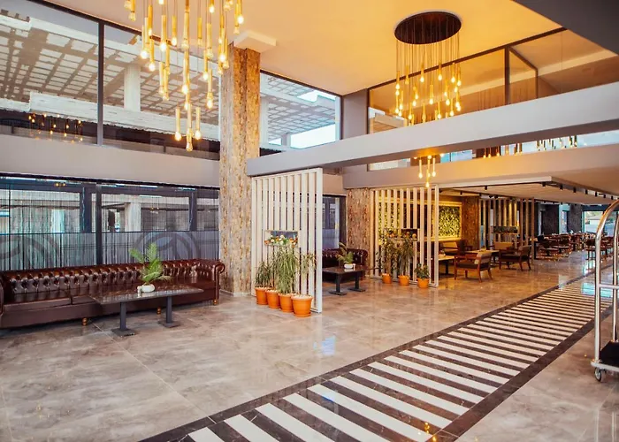 Grand Cakiroglu Hotel